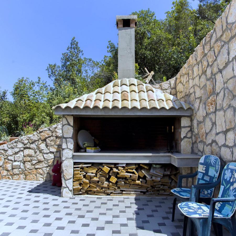 Apartments Vesela Janjina Екстер'єр фото